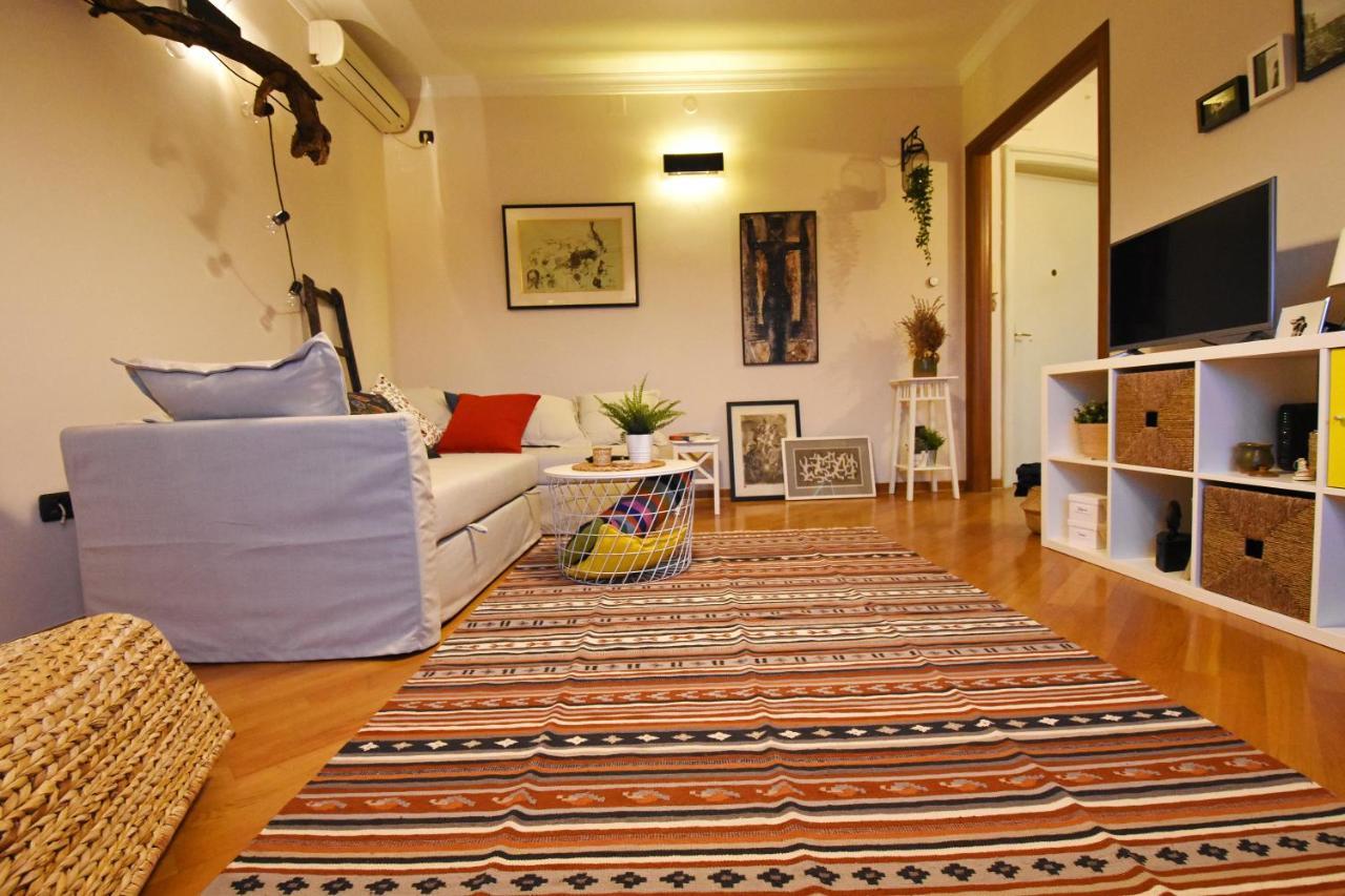 Apartamento Charming Flat With Soul Belgrado Exterior foto