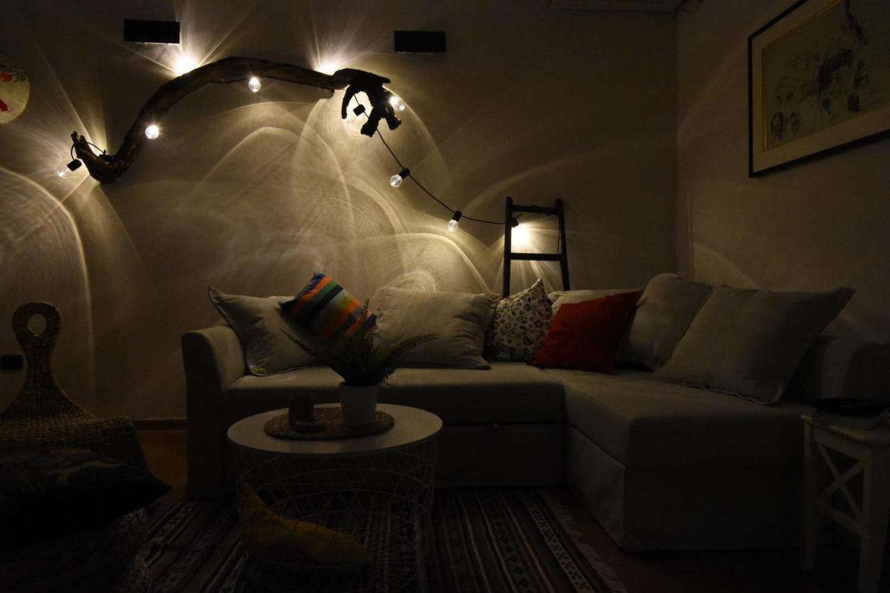 Apartamento Charming Flat With Soul Belgrado Exterior foto